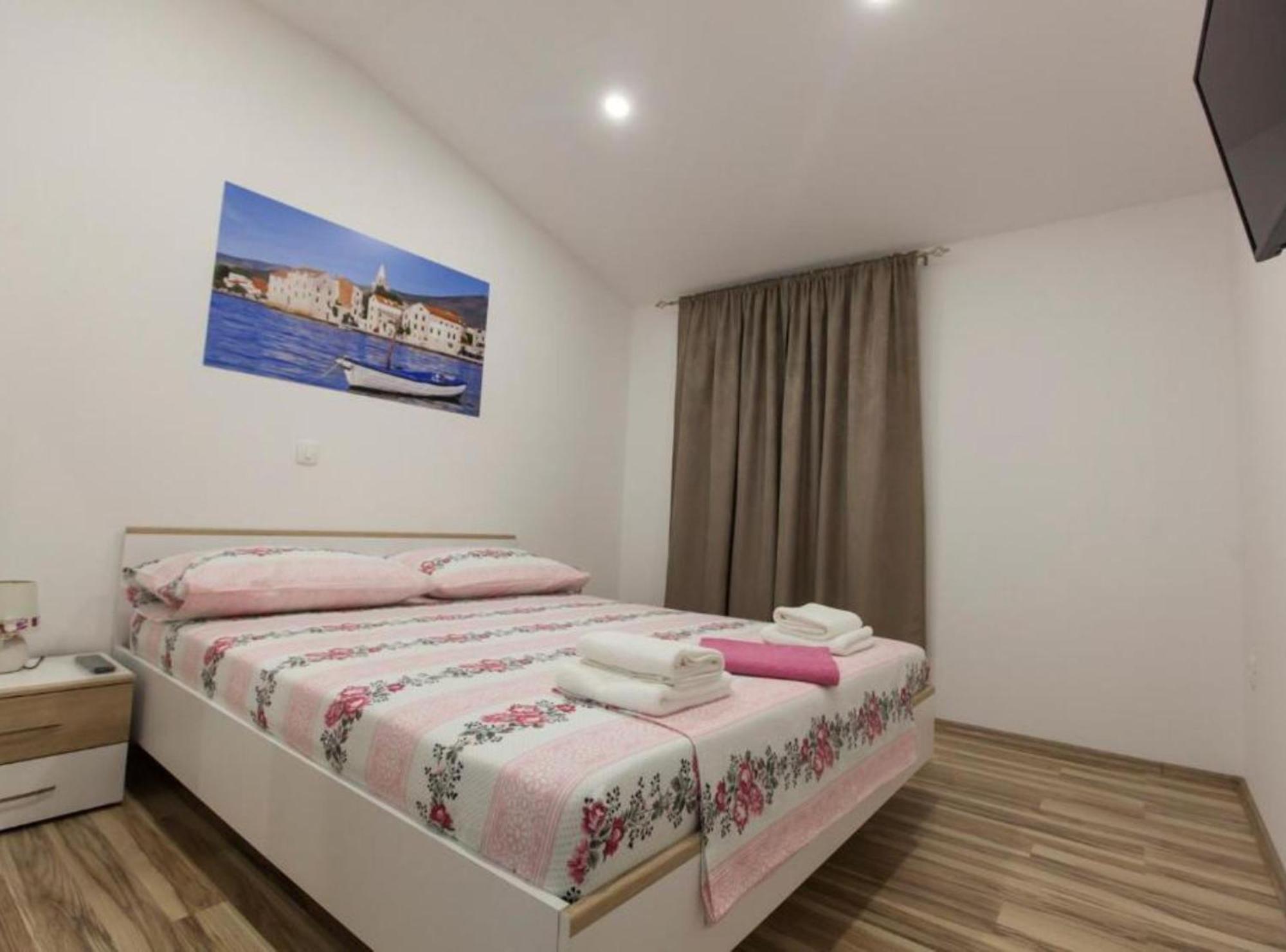 Apartment Dalmatia Kaštela Eksteriør bilde
