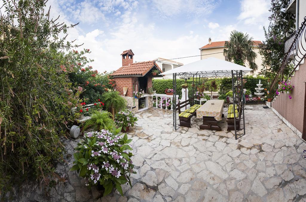 Apartment Dalmatia Kaštela Eksteriør bilde