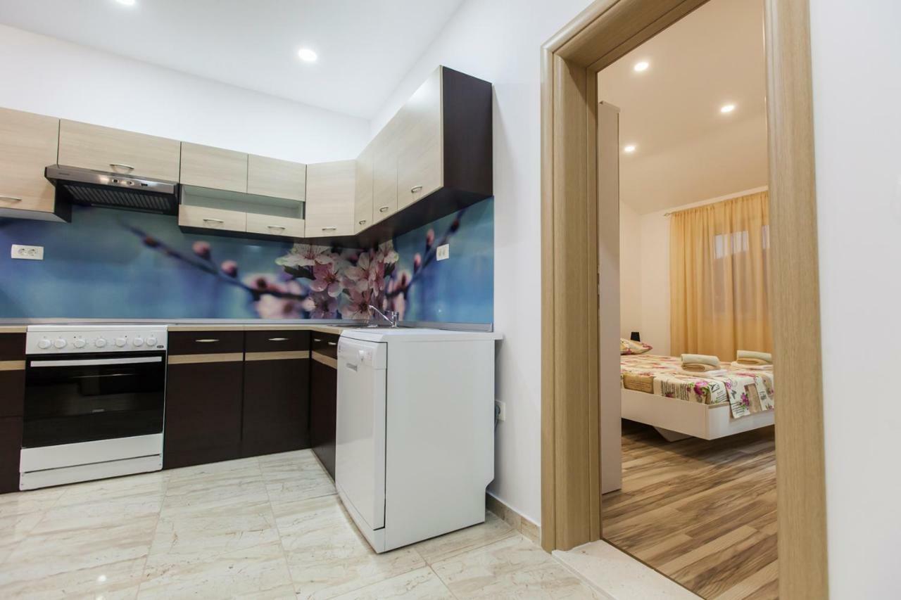 Apartment Dalmatia Kaštela Eksteriør bilde